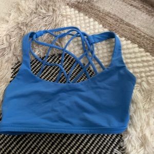 Lululemon sports bra